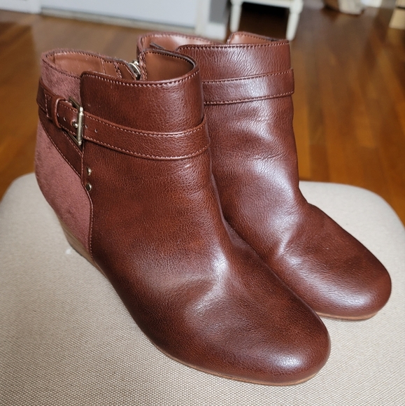 DR SCHOLL'S Double Wedge Bootie, Size 6.5 - Picture 2 of 13